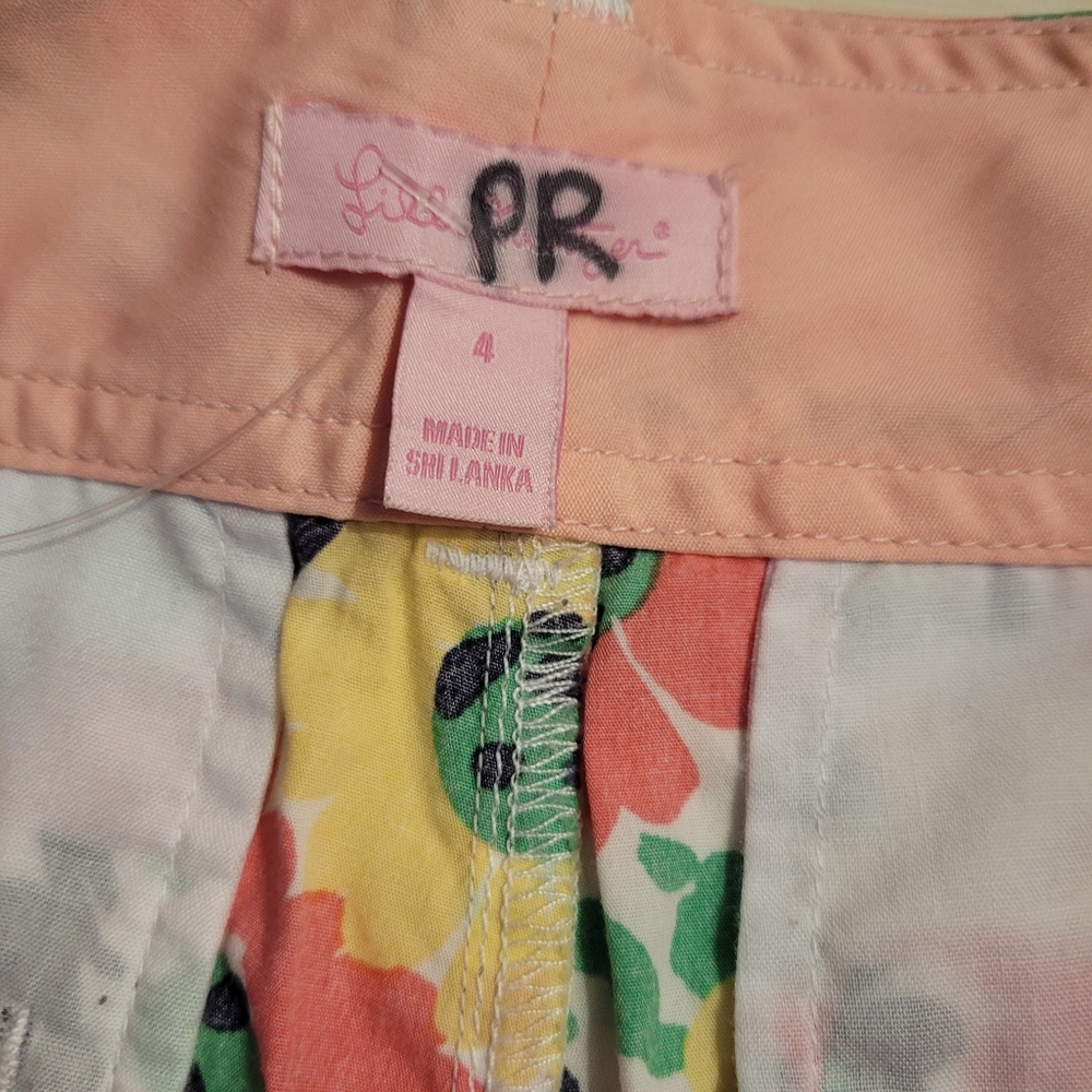 Lilly Pulitzer Callahan Doodle Bug Daisy  Shorts Size 4 - Picture 7 of 7